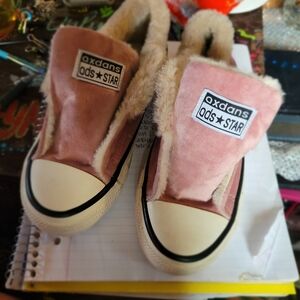 Women's Pink Fur-Lined Sneakers